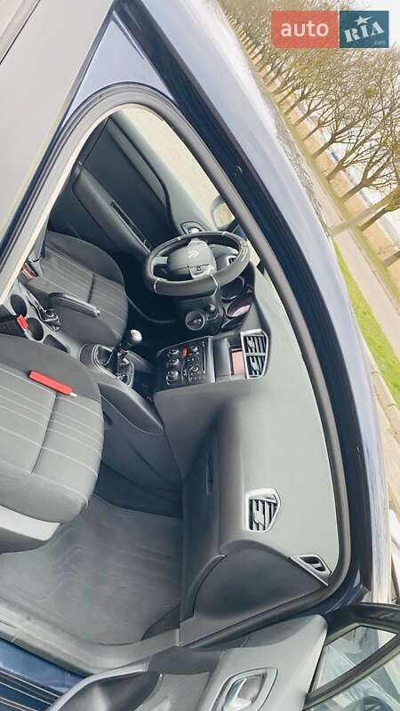 Хетчбек Citroen C4 2011 в Володимирі фото 11 Хетчбек Citroen C4 2011 в Володимирі