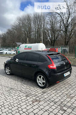 Хэтчбек Citroen C4 2007 в Киеве