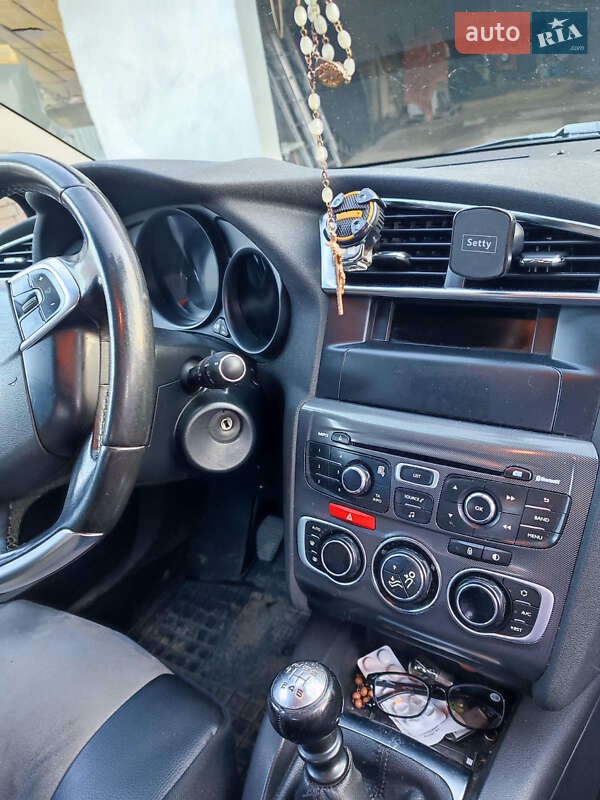 Хетчбек Citroen C4 2013 в Золочеві фото 2 Хетчбек Citroen C4 2013 в Золочеві