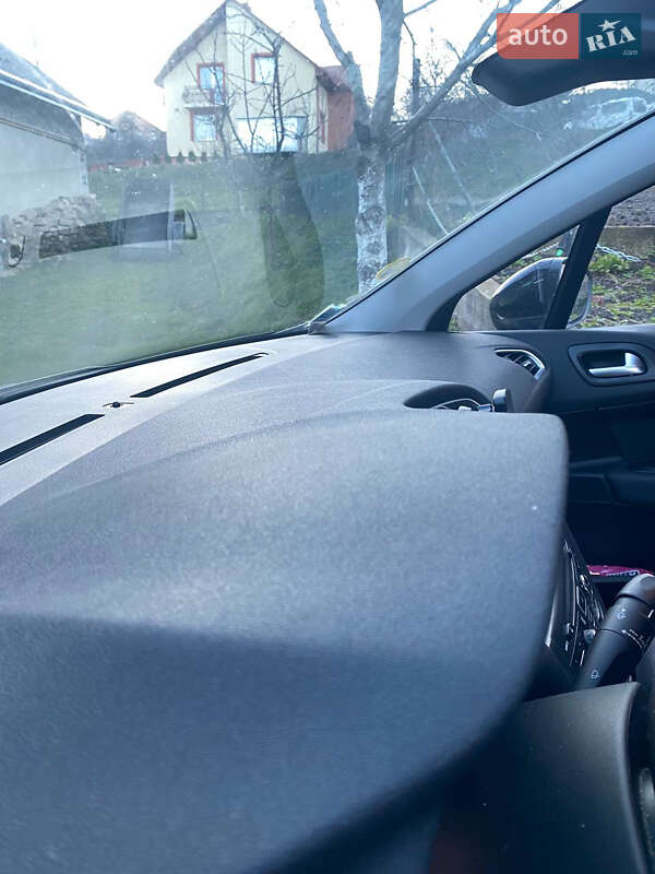 Хетчбек Citroen C4 2013 в Золочеві фото 12 Хетчбек Citroen C4 2013 в Золочеві