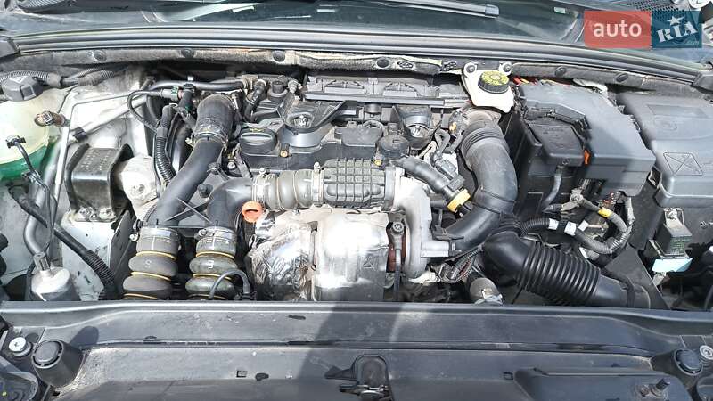 Хетчбек Citroen C4 2014 в Запоріжжі