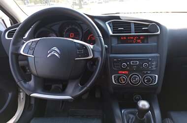 Хэтчбек Citroen C4 2012 в Киеве