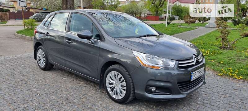 Хэтчбек Citroen C4 2013 в Киеве