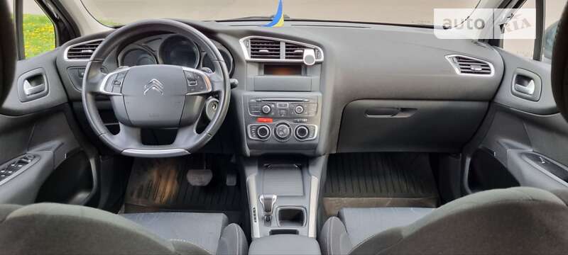 Хэтчбек Citroen C4 2013 в Киеве