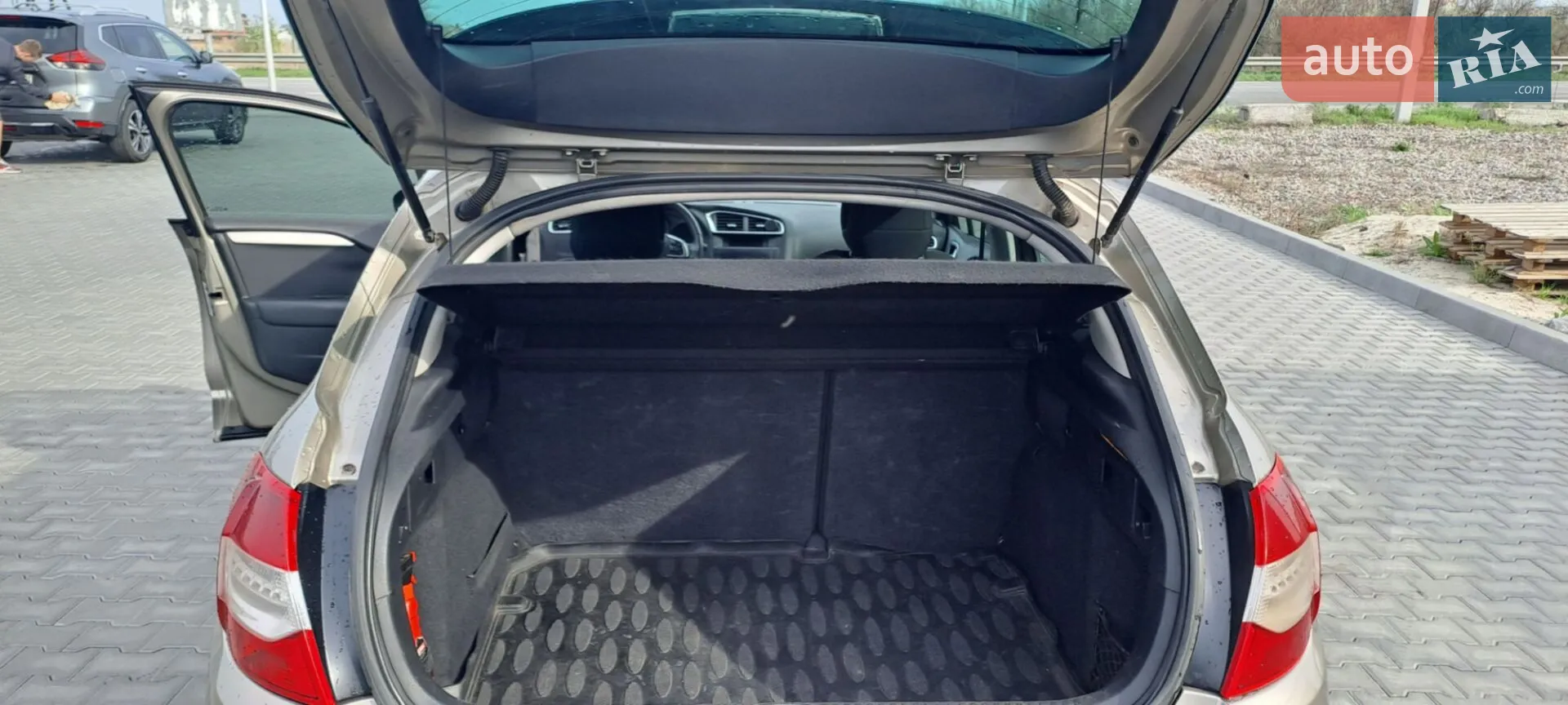 2012 Citroen C4 - мініатюра 10