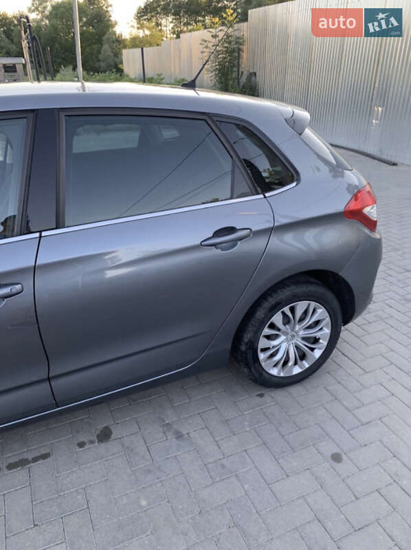 Хэтчбек Citroen C4 2011 в Ивано-Франковске фото 13 Хэтчбек Citroen C4 2011 в Ивано-Франковске