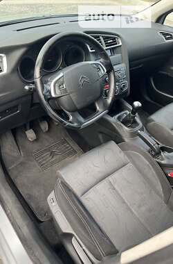 Хетчбек Citroen C4 2014 в Дніпрі