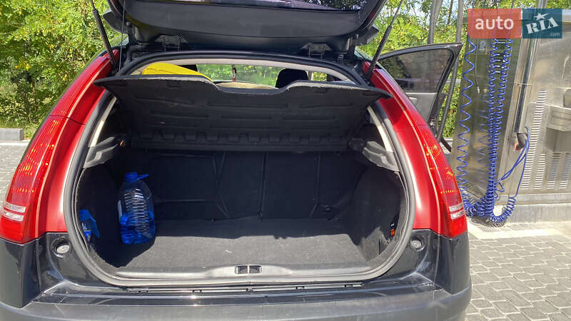 Хэтчбек Citroen C4 2007 в Львове