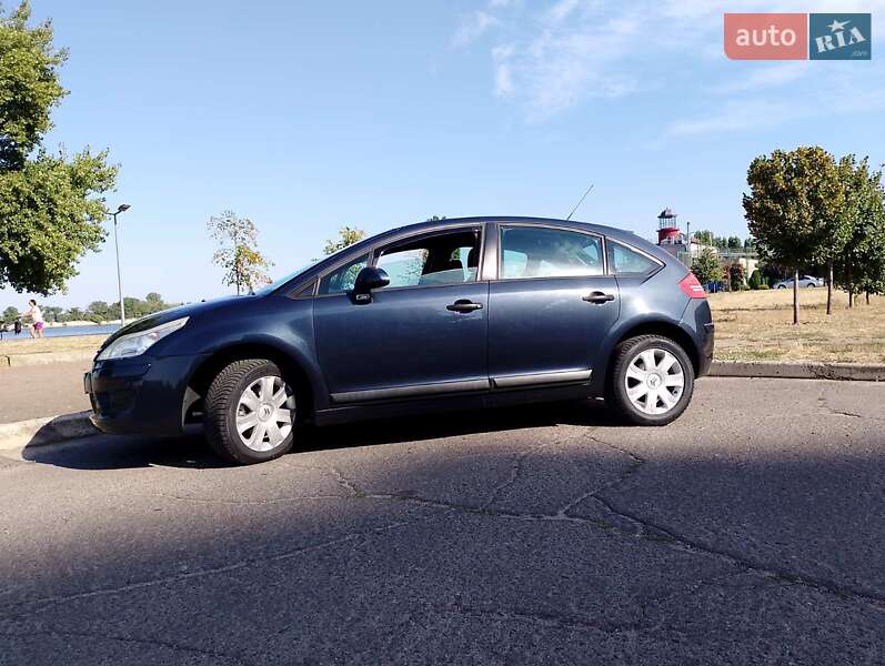 Хетчбек Citroen C4 2008 в Черкасах