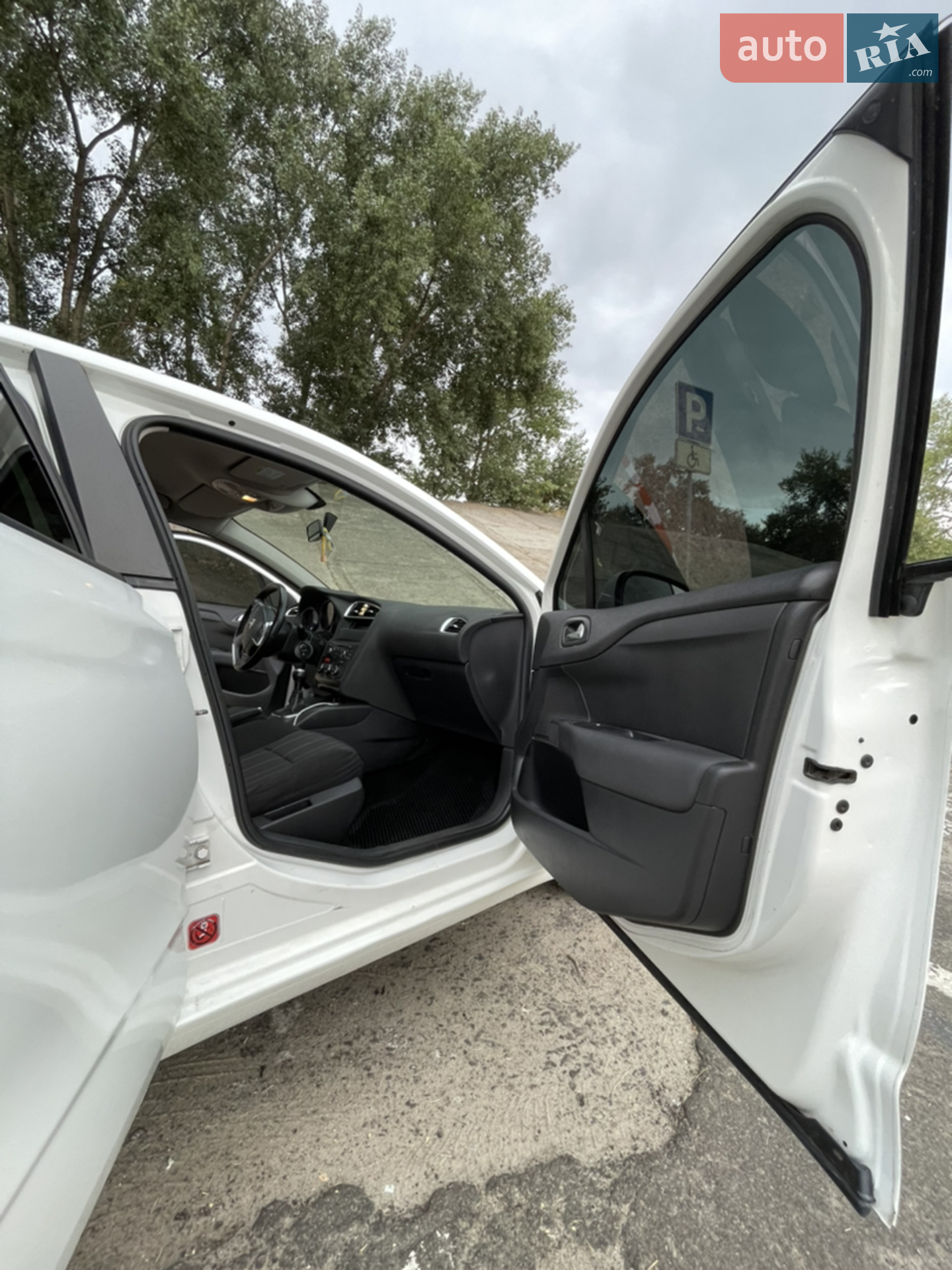 2012 Citroen C4 - мініатюра 12