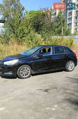 Хэтчбек Citroen C4 2011 в 