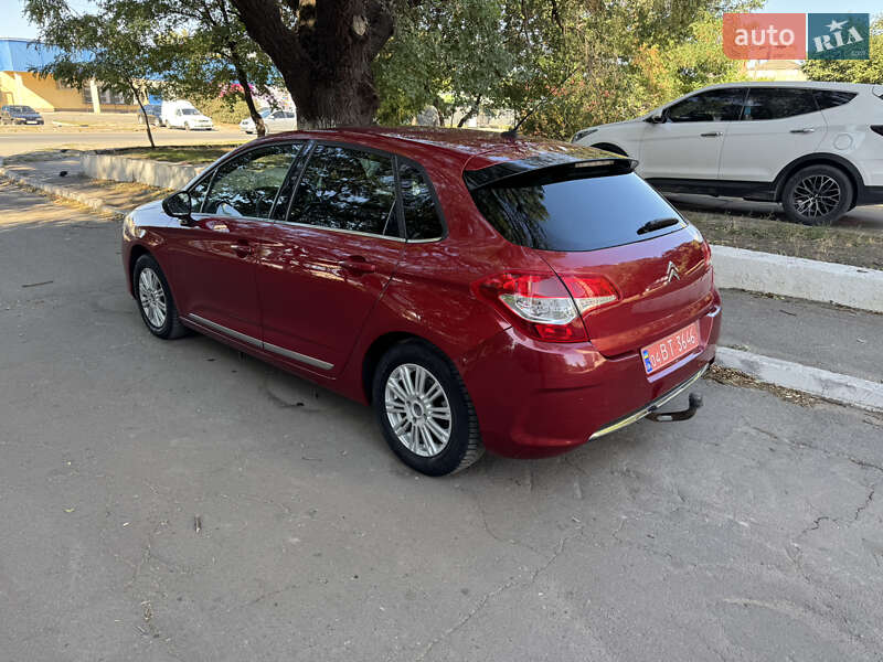 Хэтчбек Citroen C4 2012 в Павлограде