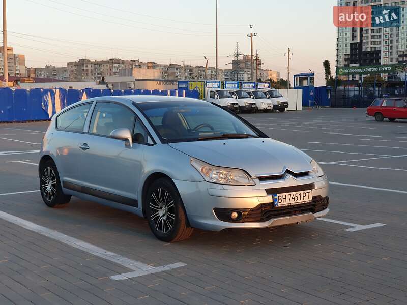 Хэтчбек Citroen C4 2005 в 