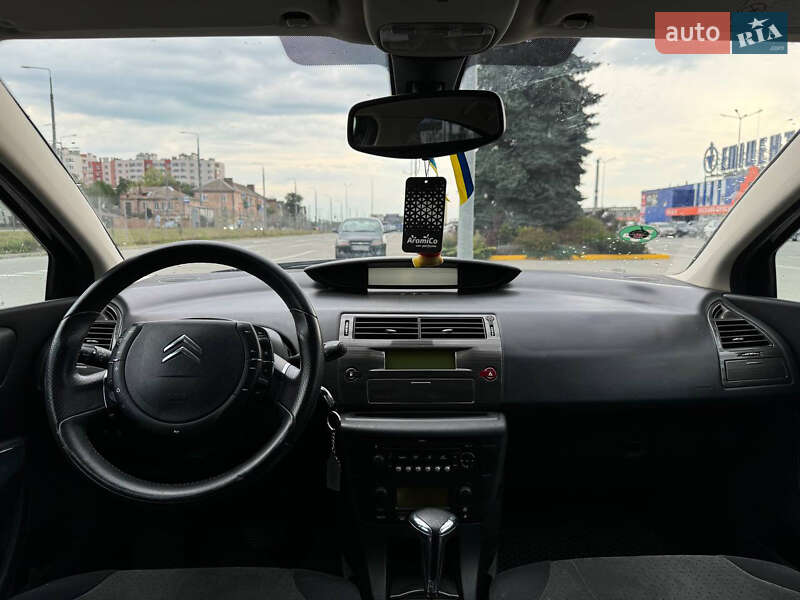 Хэтчбек Citroen C4 2009 в Виннице