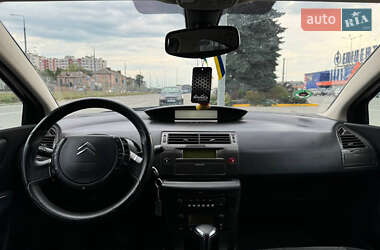 Хетчбек Citroen C4 2009 в 