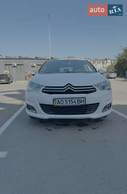 Хэтчбек Citroen C4 2014 в 