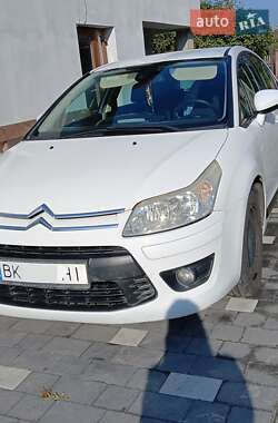 Хетчбек Citroen C4 2010 в Жовкві