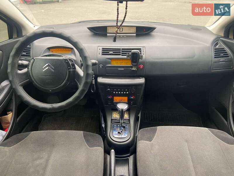 Хэтчбек Citroen C4 2006 в Киеве фото 16 Хэтчбек Citroen C4 2006 в Киеве