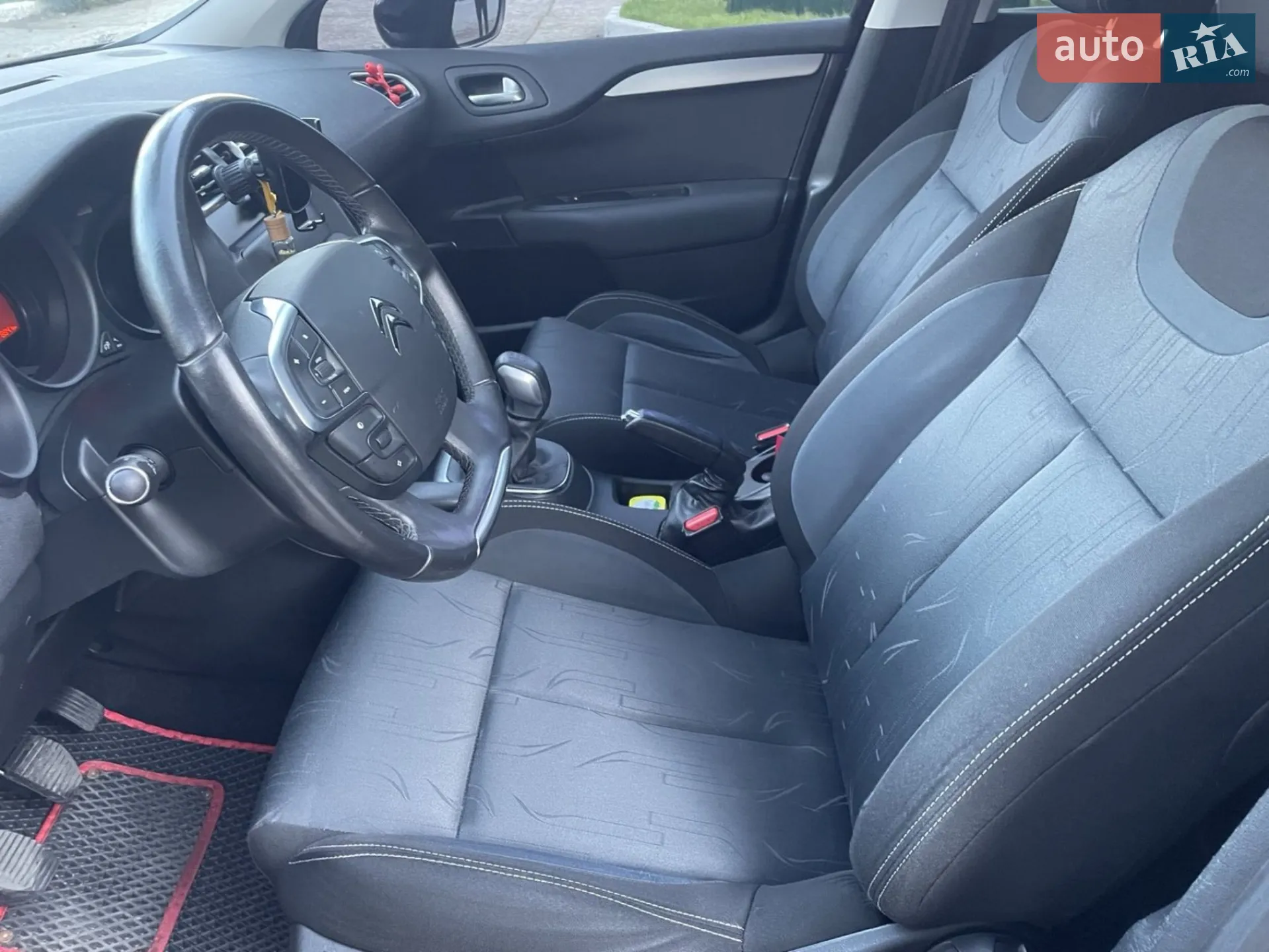 2010 Citroen C4 - мініатюра 11