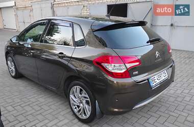 Хэтчбек Citroen C4 2013 в 