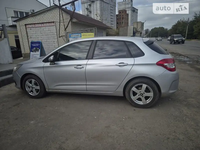 Citroen C4 2012