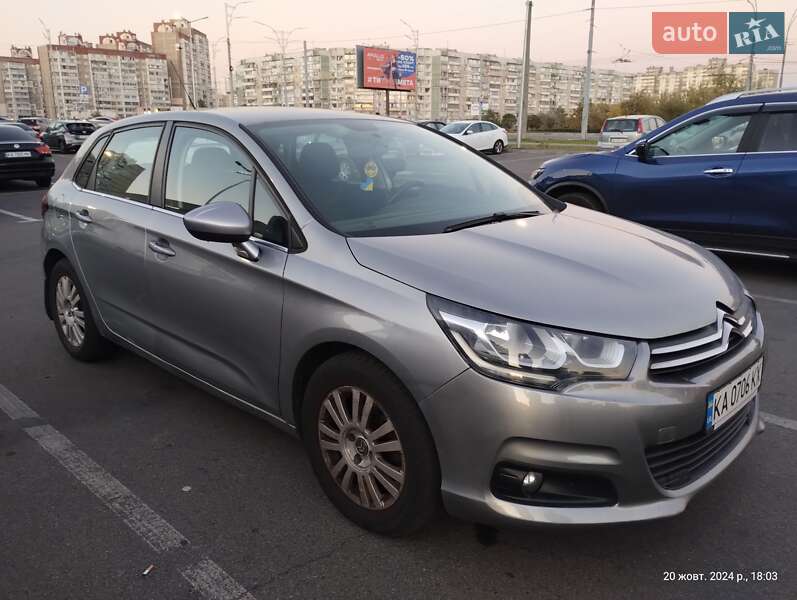 Хэтчбек Citroen C4 2015 в Киеве фото 3 Хэтчбек Citroen C4 2015 в Киеве