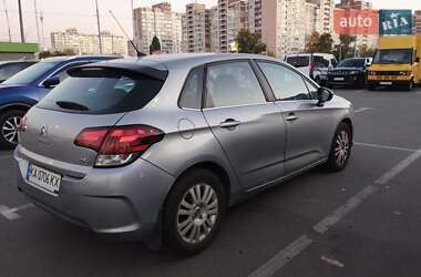 Хэтчбек Citroen C4 2015 в 