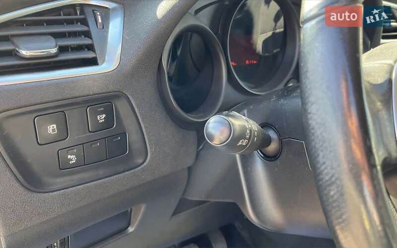 Хетчбек Citroen C4 2011 в Стрию