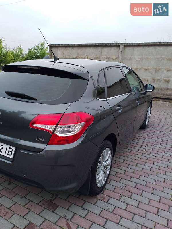 Хетчбек Citroen C4 2013 в Львові