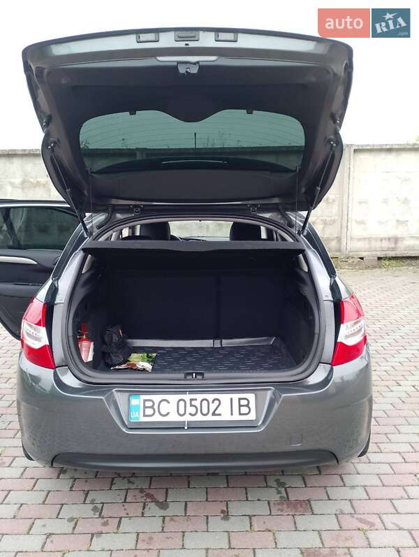 Хетчбек Citroen C4 2013 в Львові