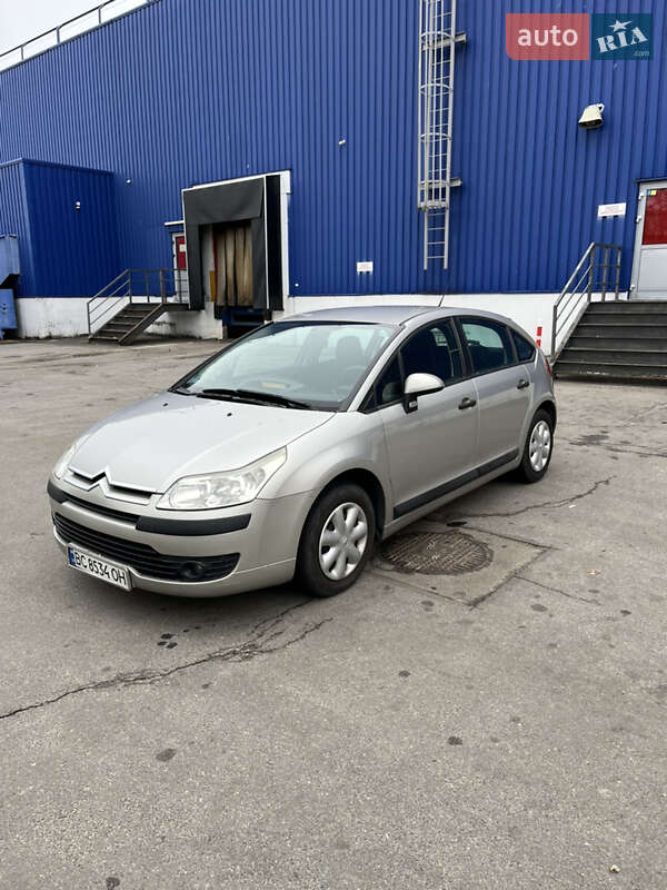 Хэтчбек Citroen C4 2008 в Киеве