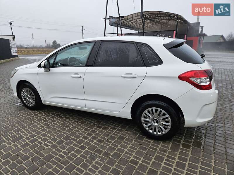 Хетчбек Citroen C4 2012 в Львові