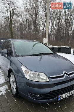 Хэтчбек Citroen C4 2004 в 