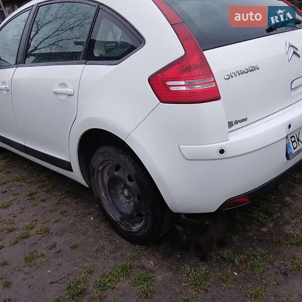 Хетчбек Citroen C4 2010 в Жовкві