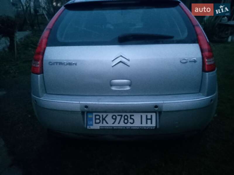 Хэтчбек Citroen C4 2007 в Костополе