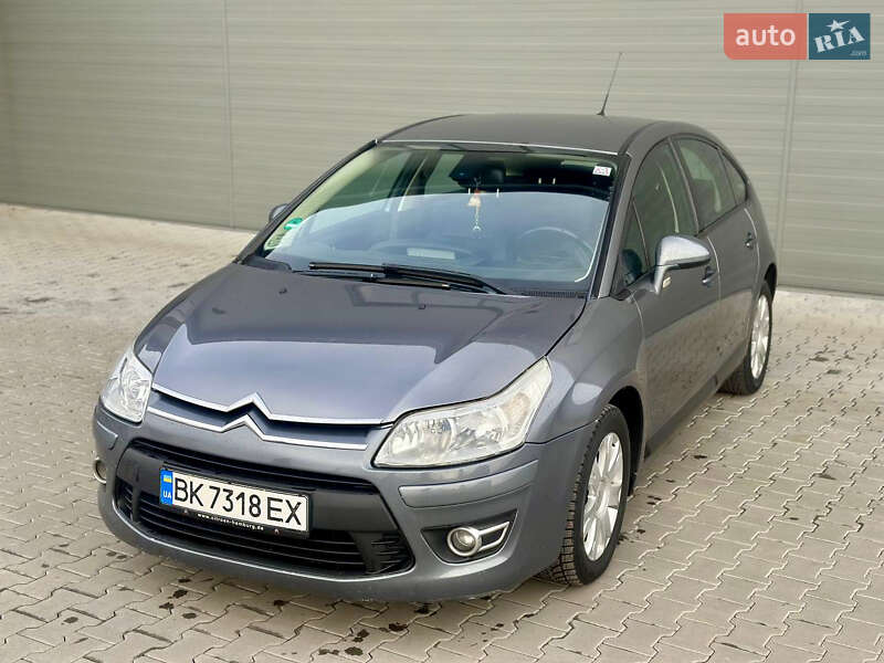 Хэтчбек Citroen C4 2009 в Сарнах