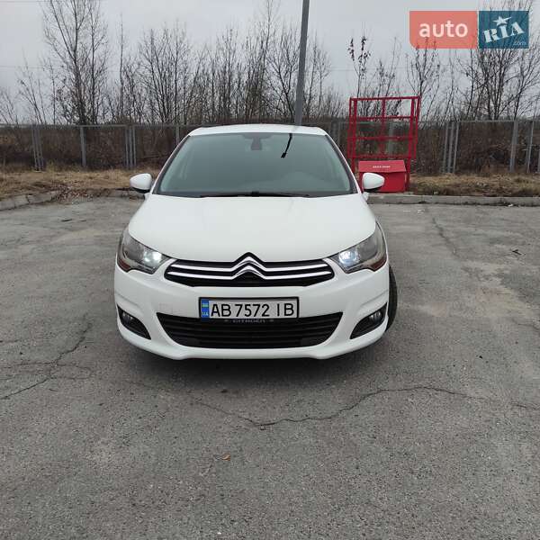 Хетчбек Citroen C4 2010 в Хмільнику