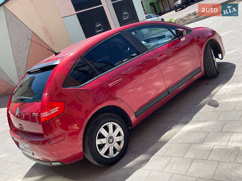Хетчбек Citroen C4 2010 в Івано-Франківську