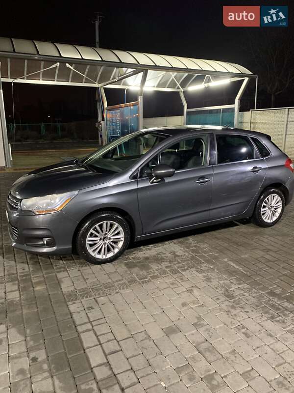 Citroen C4 2011