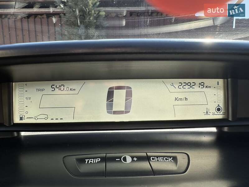 Хэтчбек Citroen C4 2006 в Нереснице