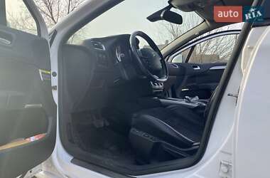 Хэтчбек Citroen C4 2013 в 