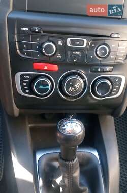 Хэтчбек Citroen C4 2012 в 