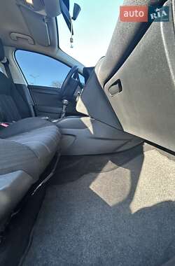 Хэтчбек Citroen C4 2016 в 