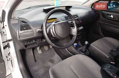 Хетчбек Citroen C4 2007 в 