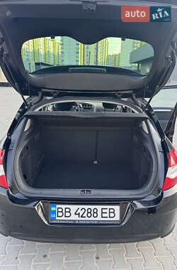 Хэтчбек Citroen C4 2011 в 