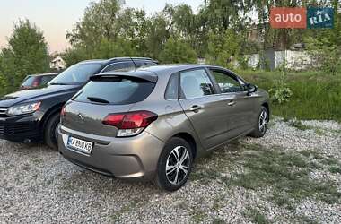 Хэтчбек Citroen C4 2016 в 