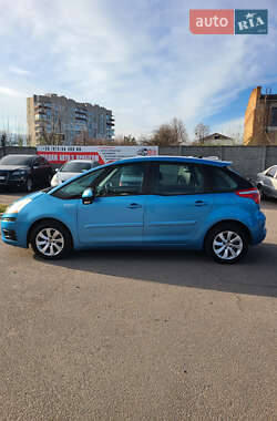 Хэтчбек Citroen C4 2008 в 