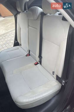 Хэтчбек Citroen C4 2012 в 