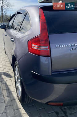 Хэтчбек Citroen C4 2007 в 