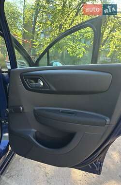 Хетчбек Citroen C4 2006 в 